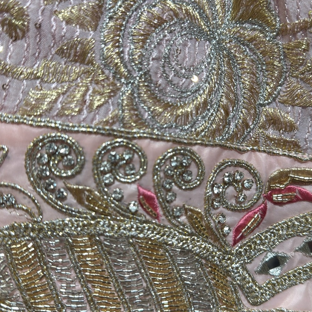 Meet your Posher, Mimi’s Abaya